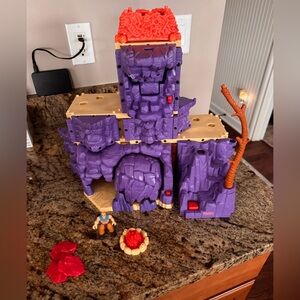 FISHER PRICE IMAGINEXT PREDATOR’S PEAK PLAYSET